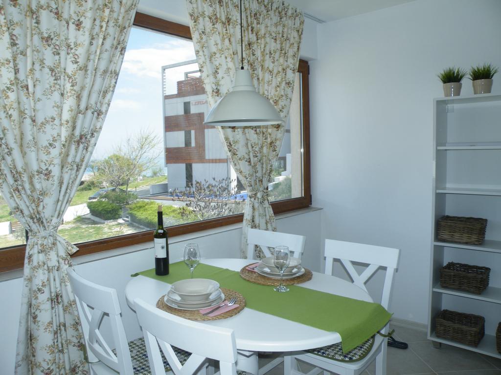 Apartment Moments Sozopol Habitación foto