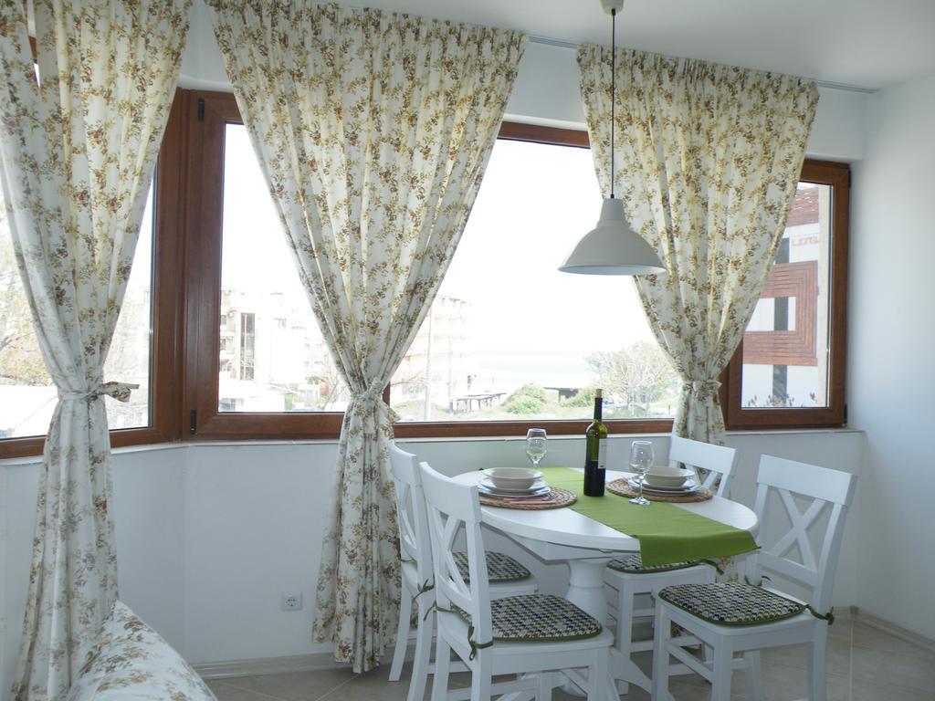 Apartment Moments Sozopol Habitación foto